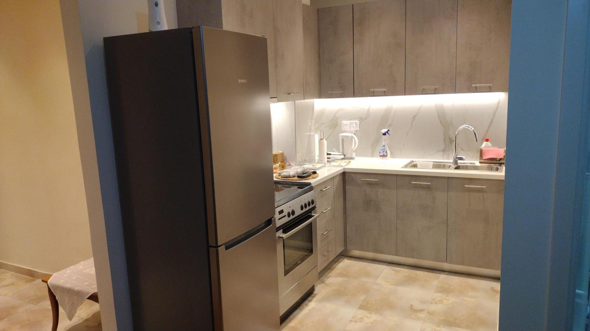 City Center Apartment Ioannina Extérieur photo